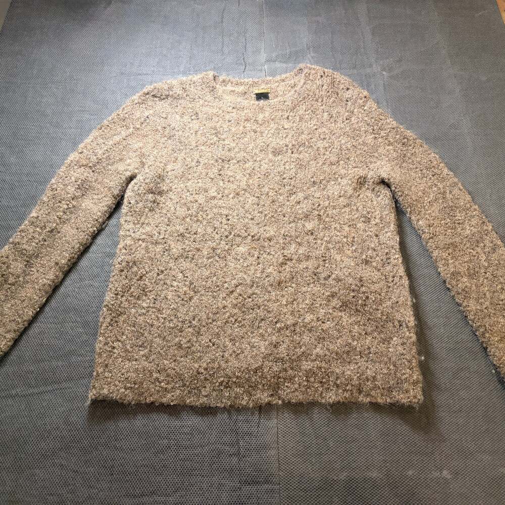 Brown sweater